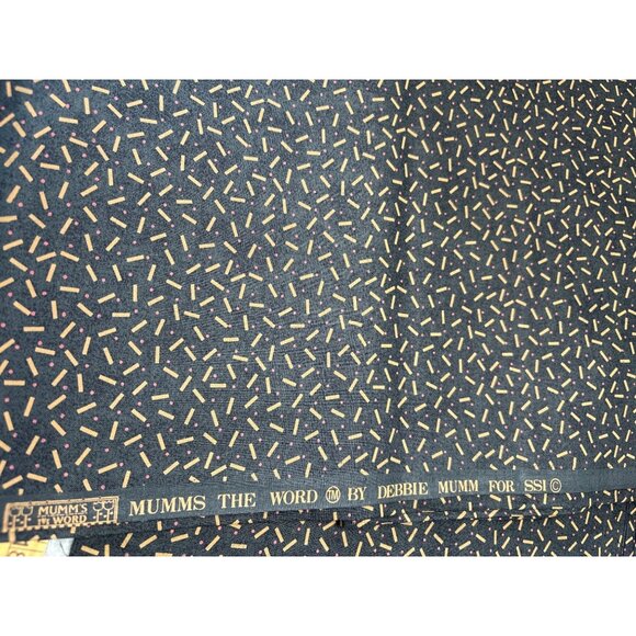 Mumms the Word Cotton Fabric 1/2 yard x 44" by Debbie Mumms Quilting Material - Picture 2 of 12